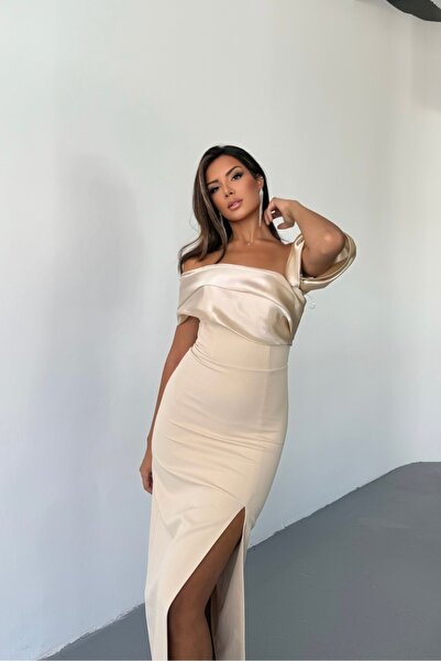 İyem Abiye Organze Kol Ve Omuz Detaylı Krep Yırtmaçlı Abiye Elbise Dar Kalıp