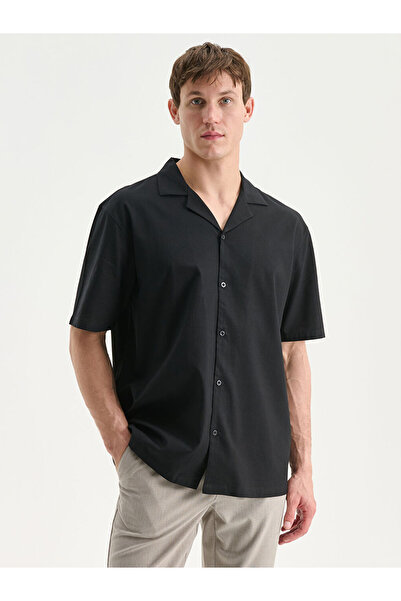 LC Waikiki Cămașă pentru bărbați cu mânecă scurtă, cu guler resort, cu croială normală, neagră
