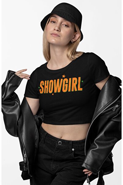 Fuddy Moda بلوزة قصيرة مطبوعة بعبارة Showgirl، بلوزة قصيرة نسائية بطابع تايلو...