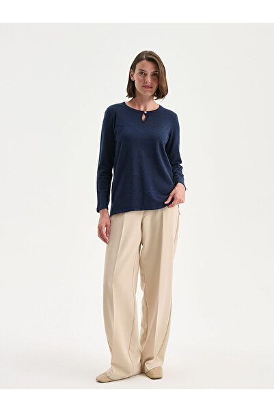 LC Waikiki Sparkling Choices from Shining Store |   Crew Neck Women's Knitwear Sweater