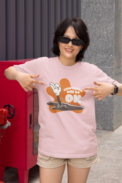 ArtYus تي شيرت نسائي/بناتي مطبوع عليه عبارة "I'M OK" برقبة دائرية وأكمام قصيرة