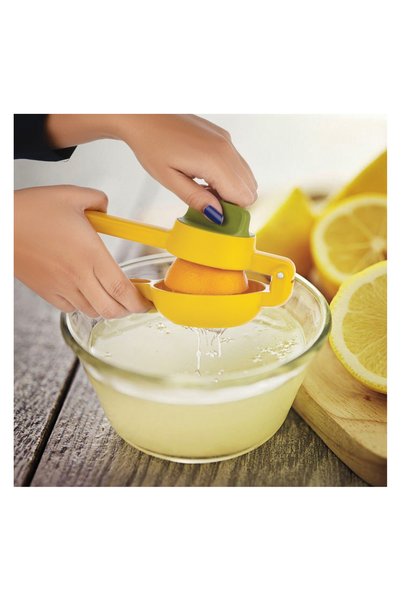 Bisbell Manual Lemon Squeeze and Twist Hand Juicer for Lemon, Orange, Citrus & Fruits,BB1829
