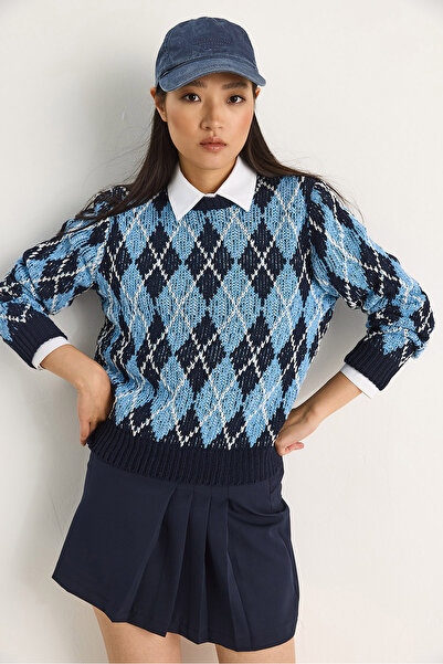 Bianco Lucci Women's Diamond Pattern Sweater 20251059