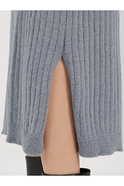 Styli Ribbed Knit Midi Skirt with Side Slit