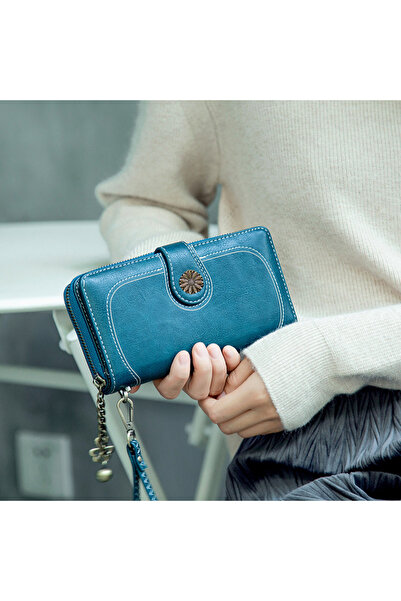 PriStyle Premium Women's Wallet, with 15 Card and Bill Slots, Cash and Coin Compartments, with Snap Closure