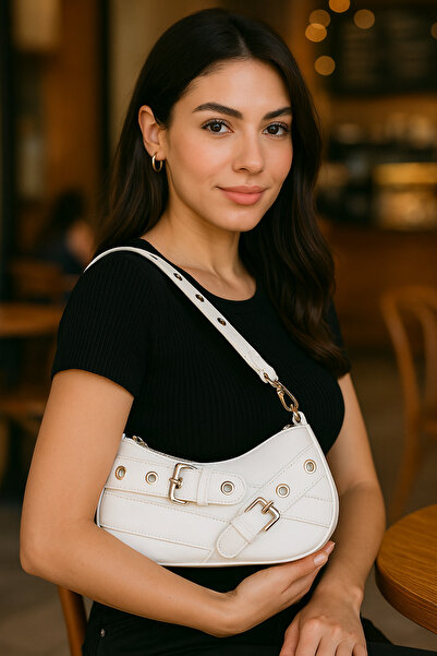 ESTUTE Lüks Zımba Detaylı Baget Omuz Çantası