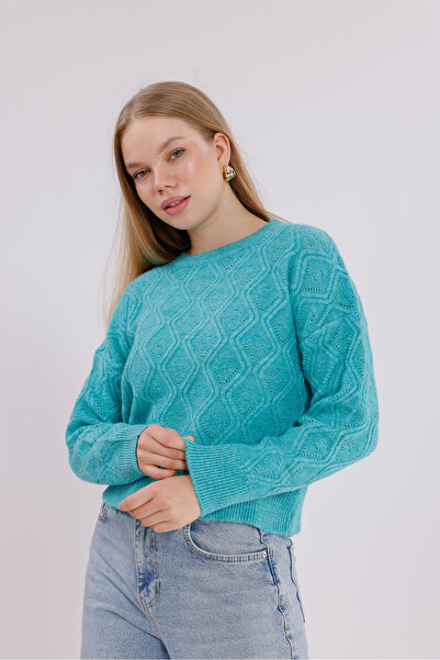 BLUSS Women's Patterned Knitwear Sweater - Round Neck Comfortable Fit with 6 Color Options