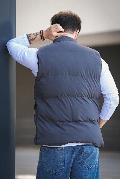 Oksit Octave Men's Puffer Vest with Waterproof Hooded Pocket and Label Detail Stand Collar