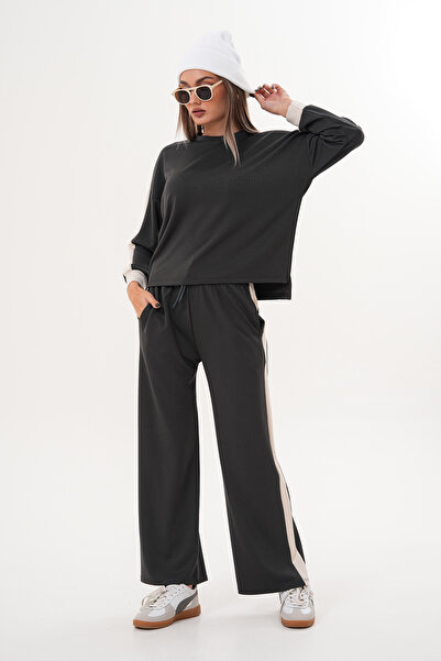 HOFY 1552 Modal Team