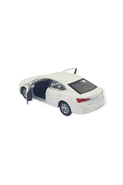 Vardem Welly 1:32 Skoda Octavia Pull Back -Car - 43806 - White