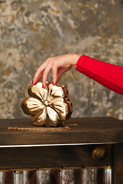 ROZA CANTA Geantă de mână pentru rochie de seară din metal auriu strălucitor ...