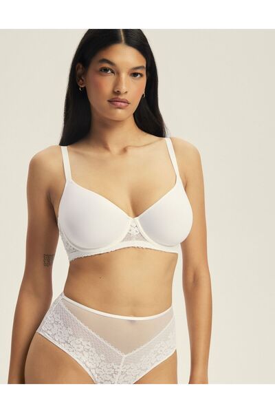 ESOTIQ Sutien cu burete ușor, cu armătură, cupe fine și detalii din dantelă, ...