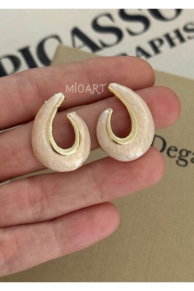 MioArt Mineli Women's Stylish Design Earrings