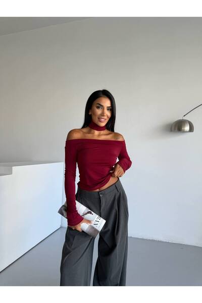 FOORS Дамска блуза с дълги ръкави и открити рамене в цвят пясъчно бордо