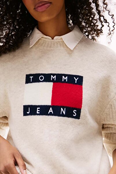 Tommy Hilfiger Kadın Logo Detaylı Yuvarlak Yaka Triko Kazak – Beyaz