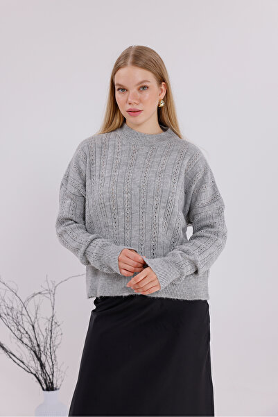 BLUSS Women's Energetic Fuchsia Knitwear Sweater – the Trend Piece of the New...