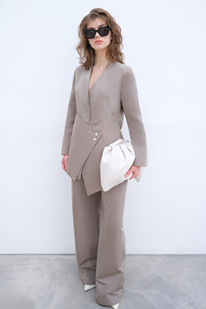 Touché Privé Button Detail Asymmetric Jacket Pants Suit