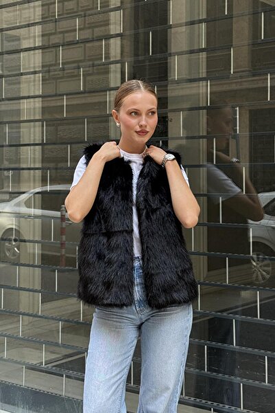 Raneel Kazançlı Alışveriş Faux Fur Sleeveless Shiny Vest Black
