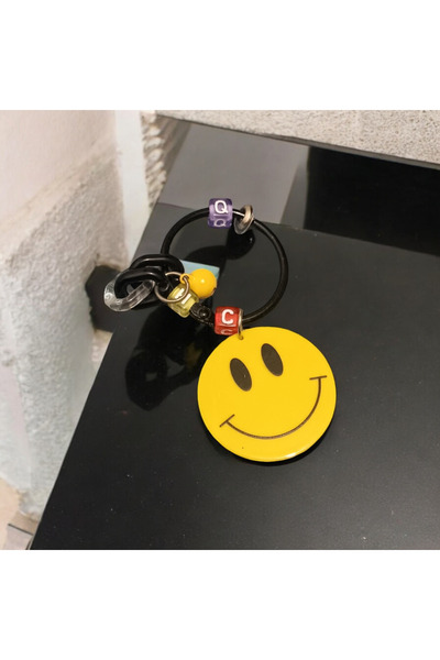 Bütün Telefonlarla Uyumlu Renkli Emojili Çanta veTelefon Kılıf Aparatı