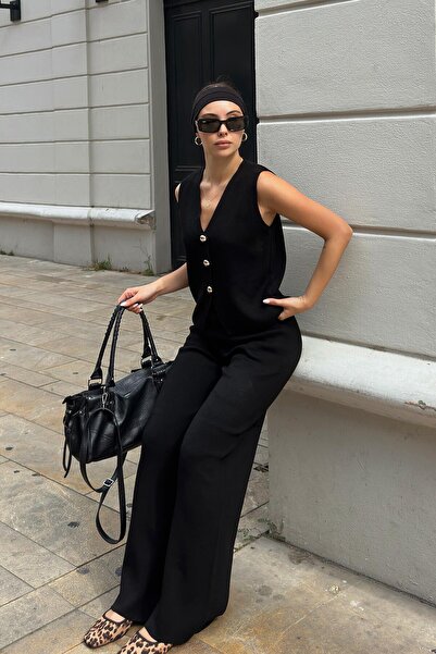 Swist Black Kyla V-Neck Vest-Pants Women's Knitwear Bottom Top Set