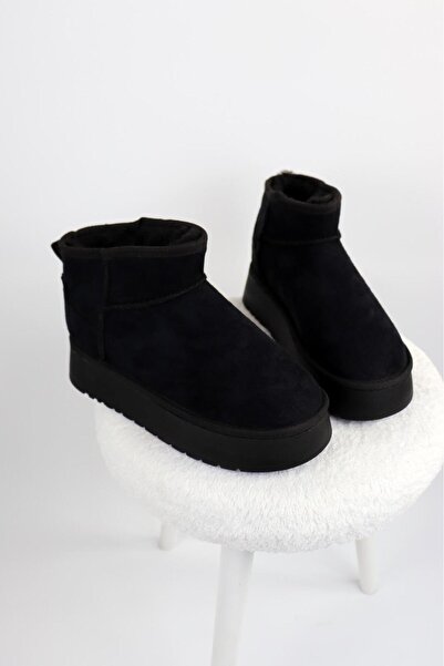 SEDRİK kalın tabanlı yuvarlak burunlu içi kürklü siyah süet kışlık yarim bot