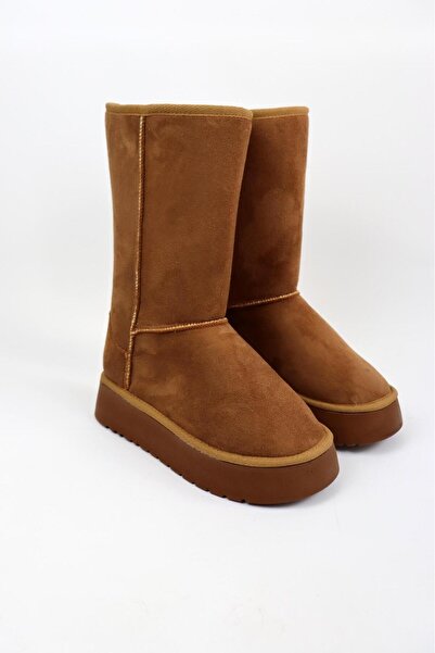 SEDRİK kalın tabanlı yuvarlak burunlu içi kürklü kahverengi süet kışlık çizme...