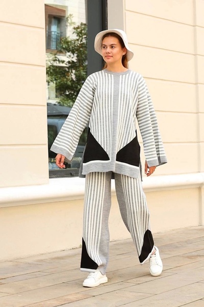 alluria Striped bicycle collar knitwear suit gray
