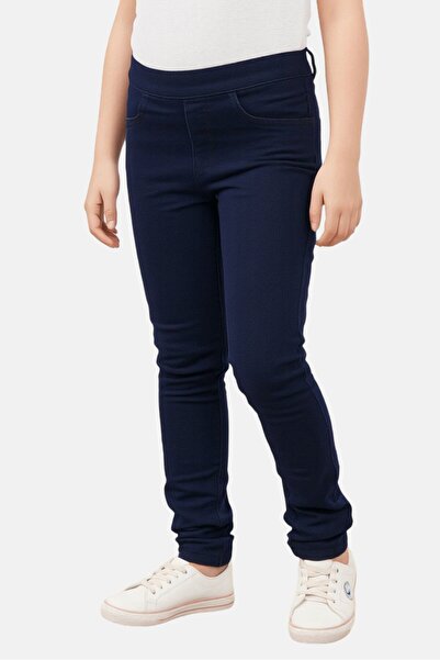 Levi's بنطال جينز ضيق سهل الارتداء مغسول للبنات، أزرق داكن