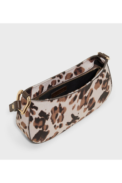 Call it Spring Jaida Solid Zippered Shoulder Bag