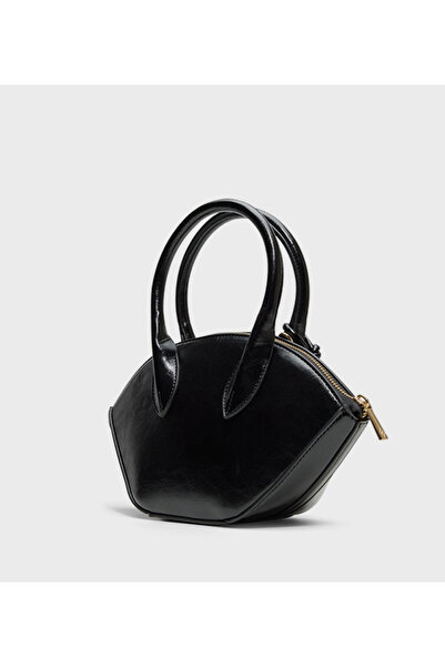 Call it Spring Conniie Glossy Zippered Handheld Bag