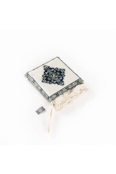 Almunawara Masjid Al-Nabawi Travel Prayer Rug with Bag, Red Color, 2mm