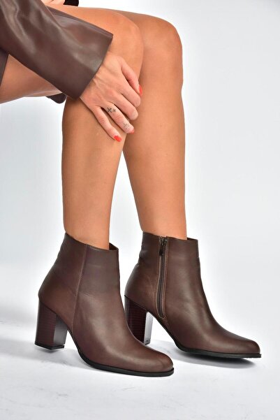 Fox Shoes V398300303 Γυναικείες μπότες με χοντρό τακούνι από γνήσιο δέρμα καφέ