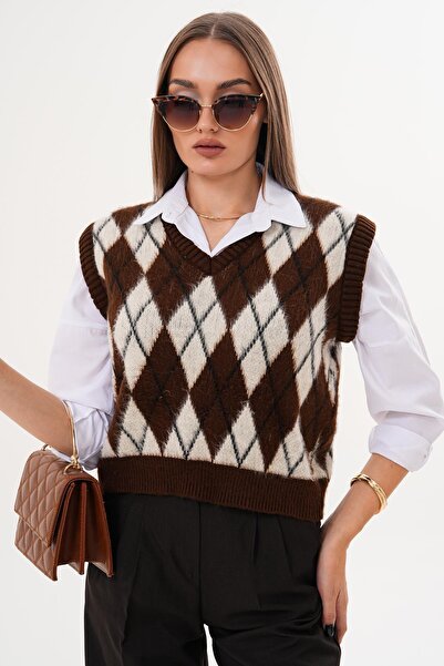 ŞİMAL Women's V-Neck Argyle Pattern Sweater 255107 -