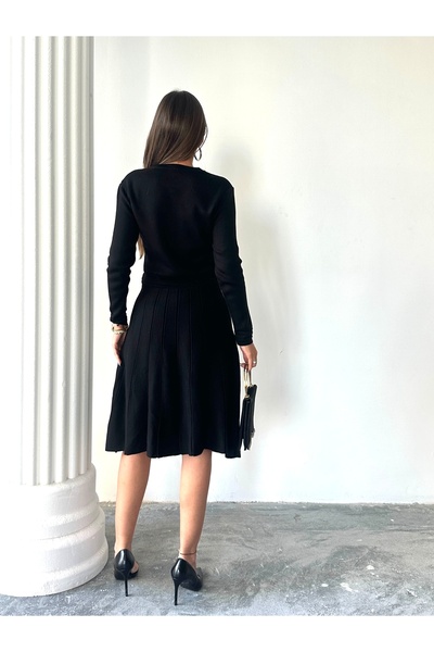 Lusin Women's Black Stylish Gold Button Detailed Elegant Long Sleeve Knitwear Dress