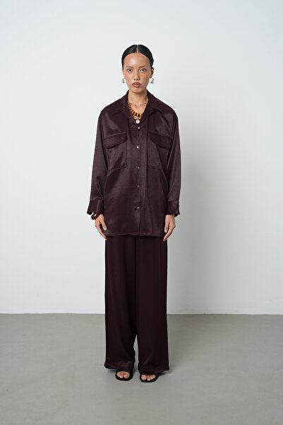 Orfeo Negro Women's Solid Color Double Pocket Gold Button Detailed Shirt