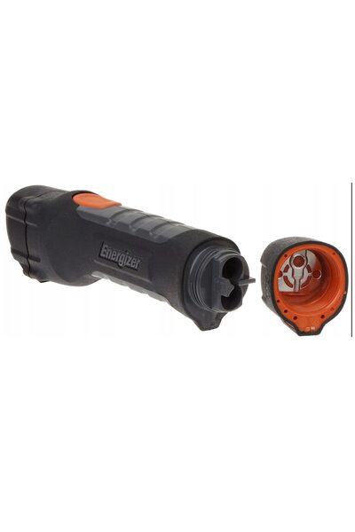 Energizer Hard Case LED Flashlight, 400 lumens, 7m impact resistance, dimmable light, IPX4, 4 x AA (included)