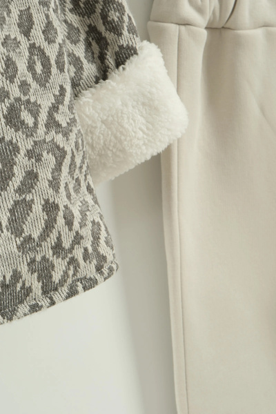 Mini Baray Girl's Plush Coat and Pants Set (1-2-3 Years Old)