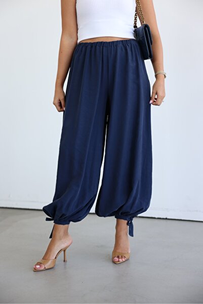 Özge Özgenç Elastic waist and leg shalwar pants