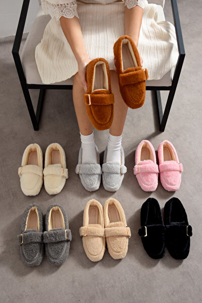 FootFrenzy Women's Buckle Plush House Slippers Soft Comfortable and Non-Slip Sole Winter Home Shoes