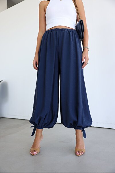 Özge Özgenç Elastic waist and leg shalwar pants