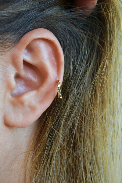 Sacce Scarves&Accessories Sıralı Kalpler Halka Piercing – Helix, Kıkırdak ve ...