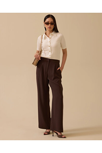SCL Pleated Detailed Wide Leg Trousers