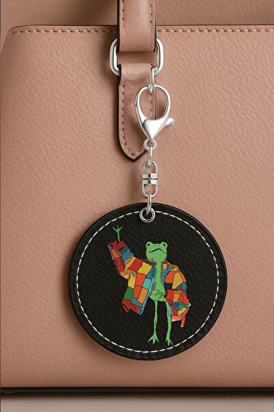 Cekuonline إكسسوار حقيبة أسود مزين بتفاصيل جلدية منقوشة ومطرزة - موداي كوربا