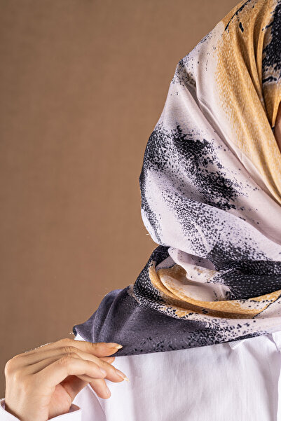 Akel Decode Scarf Pastel Pattern