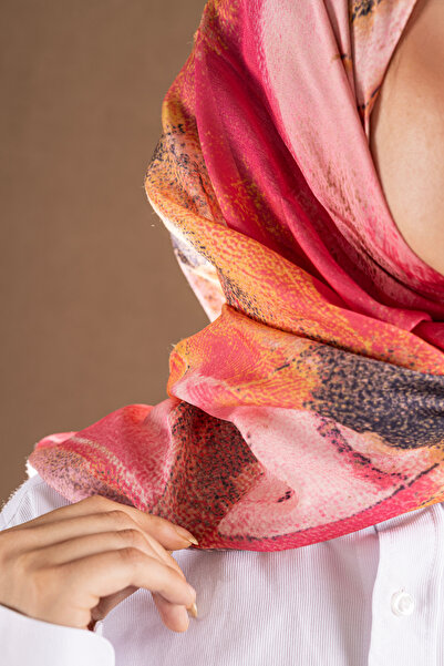 Akel Decode Scarf Pastel Pattern