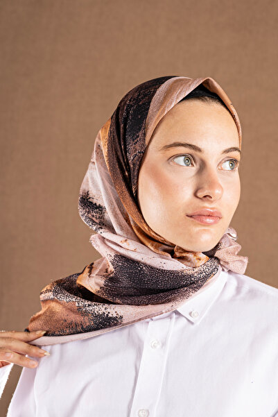 Akel Decode Scarf Pastel Pattern