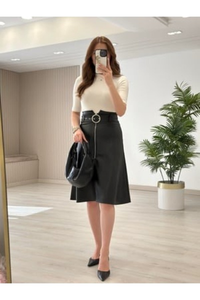 DISHI FASHİON Fusta din piele cu curea și detaliu cu fermoar NEGRU