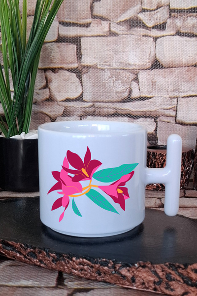 giftkonsept Purple Lily Breeze Printed T-Handle Latte Cup Mug