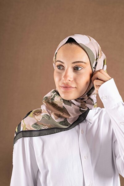 Akel Decode Scarf Floral Pattern