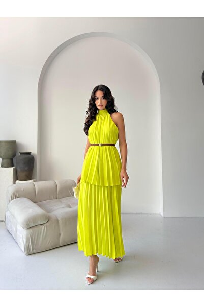 Serica Moda Yellow Pleated Halter Neck Belted Dress